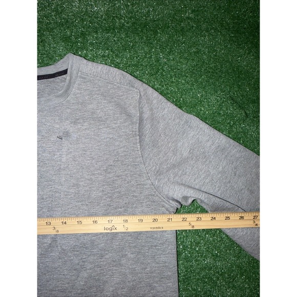 VRST Men's Crewneck Performance Pullover Sweatshirt Activewear Size M Pocket - Picture 3 of 5